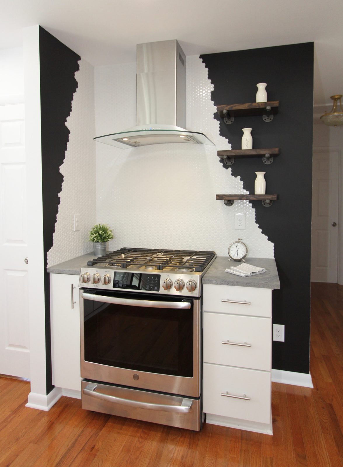 chalkboard-paint-kitchen